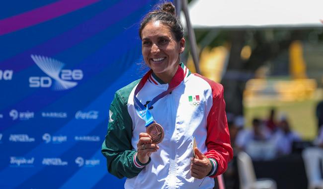 Patinadores Letelier y Castañeda aportan dos bronces para México