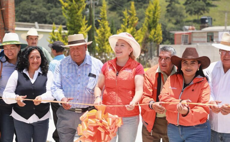 María de los Ángeles Zuppa encabezó el inicio e inauguración de obras de infraestructura